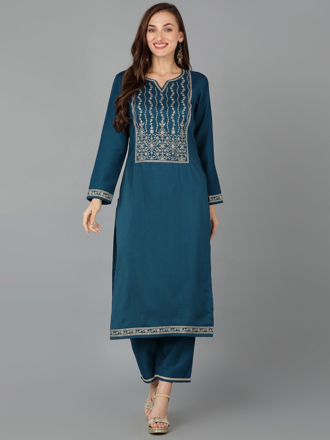 

Anouk Women Yoke Design Flared Sleeves Sequinned Kurta, Teal