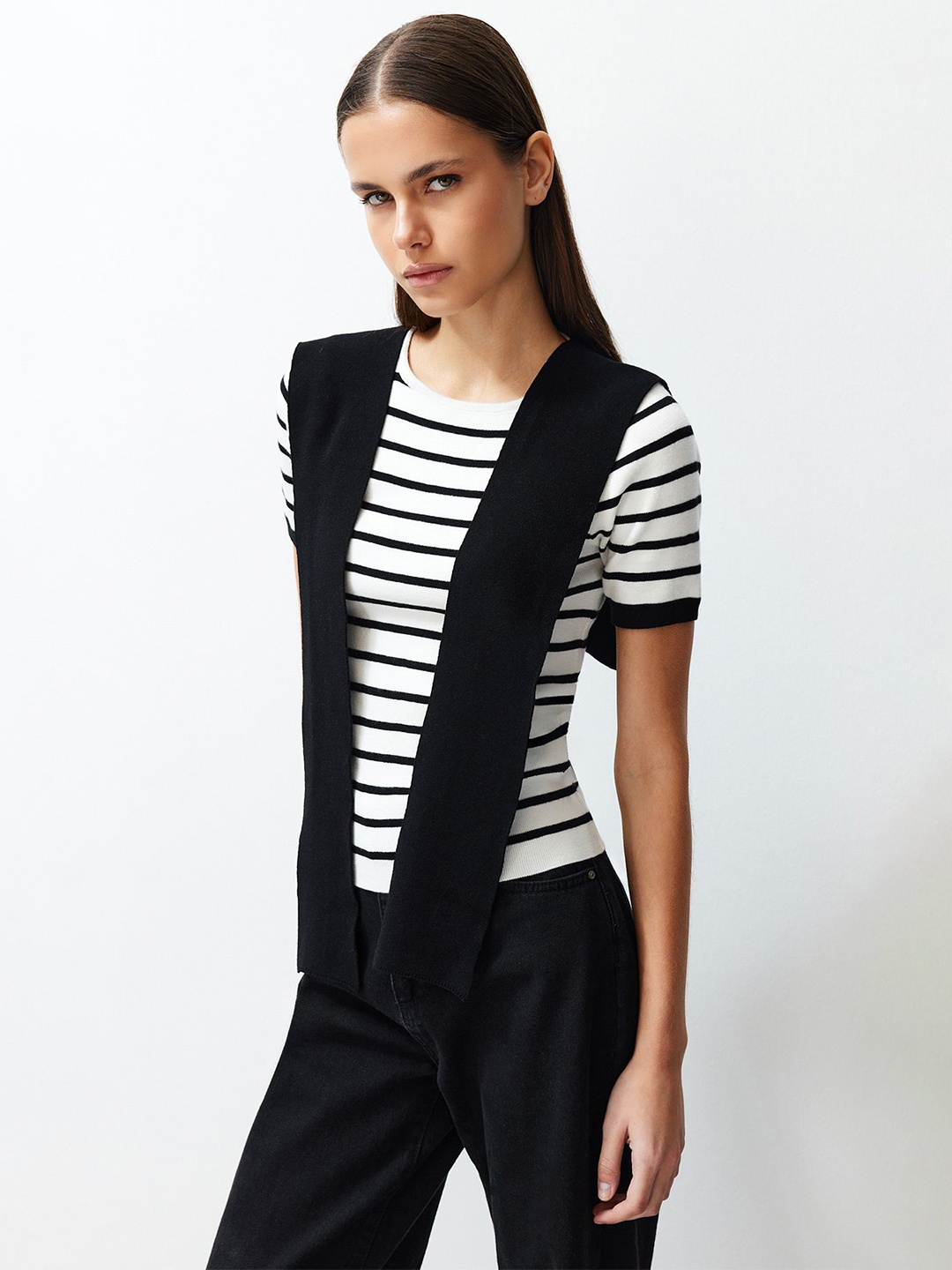 

Trendyol Crop Cardigan Sweater, Na