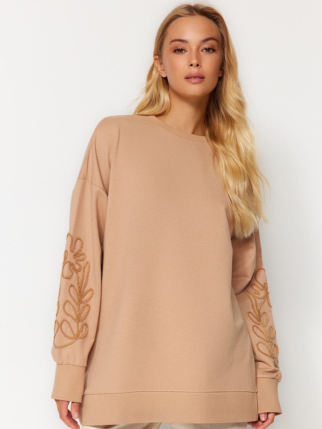 

Trendyol Women Sweatshirt, Na