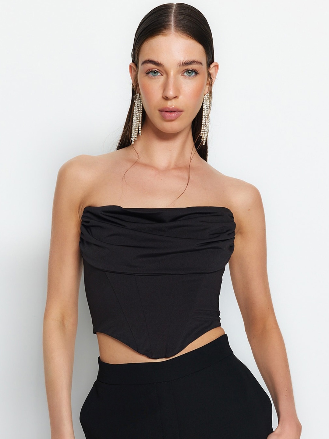 

Trendyol Women Tube Crop Top, Black