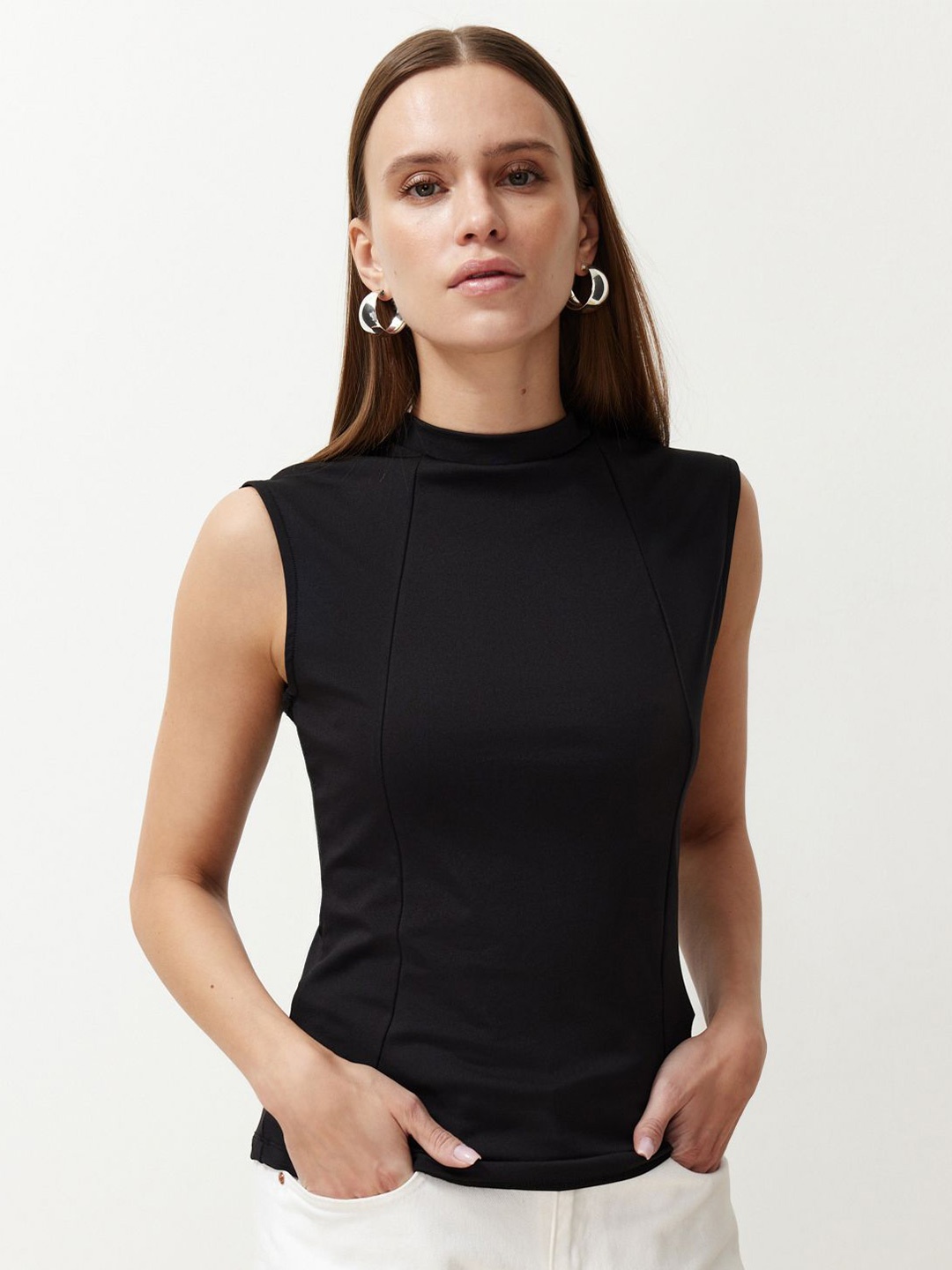 

Trendyol High Neck Sleeveless Regular Top, Black