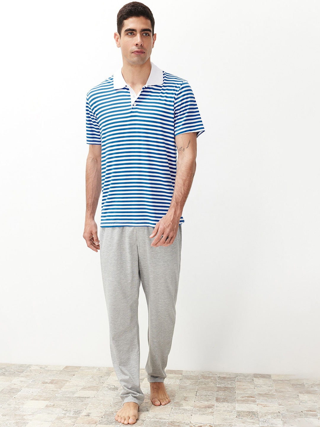 

Trendyol Striped Polo Collar Pure Cotton Night suit, Blue