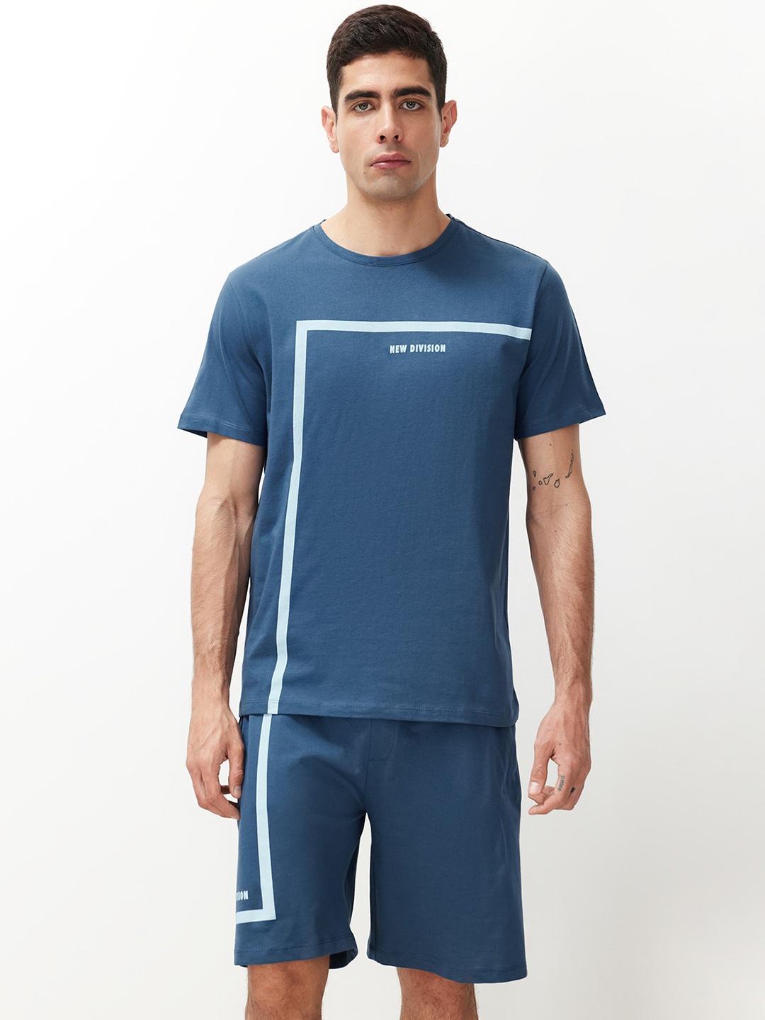 

Trendyol Striped Round Neck Pure Cotton Night Suit, Blue