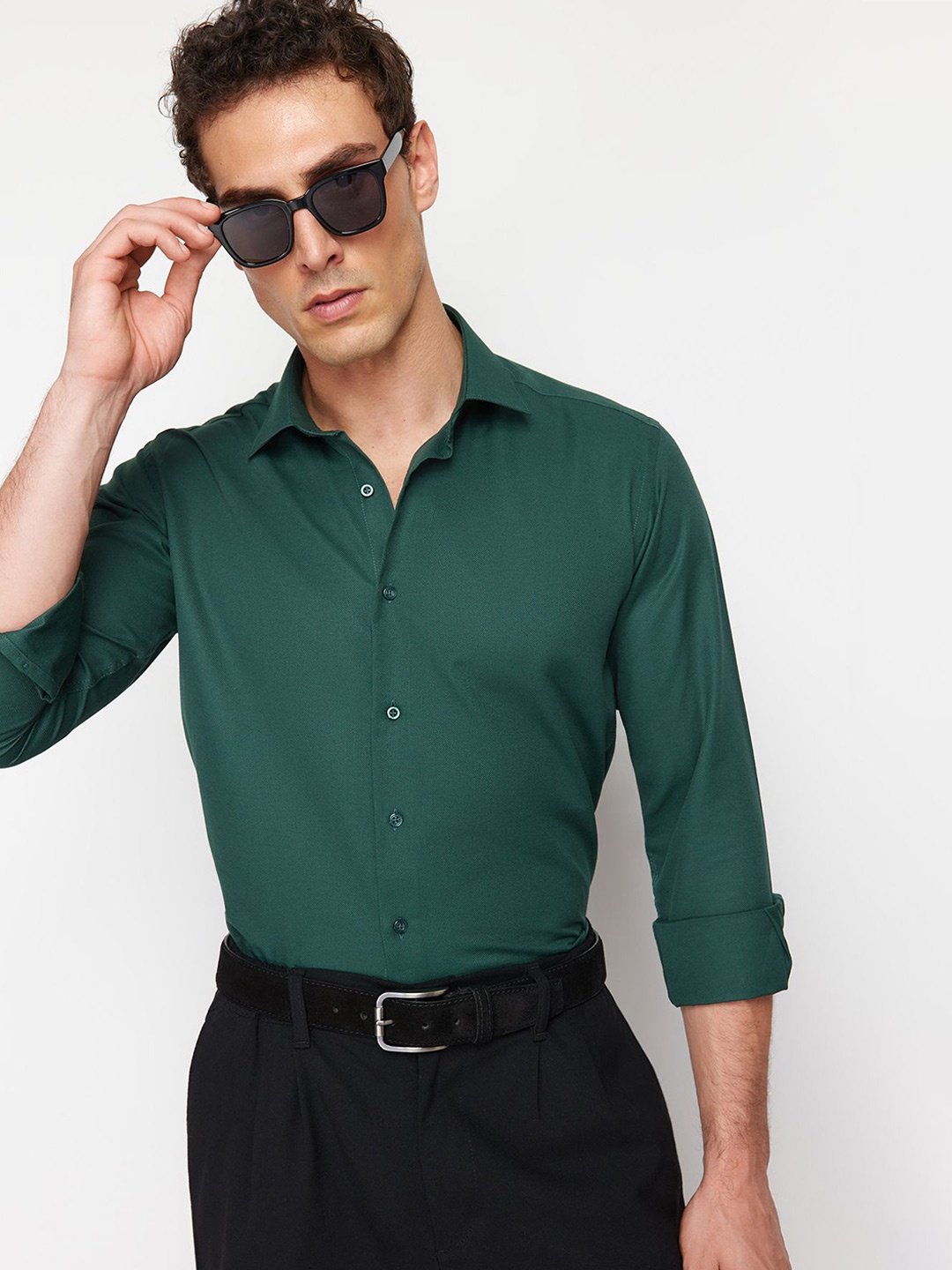 

Trendyol Men Opaque Casual Shirt, Green