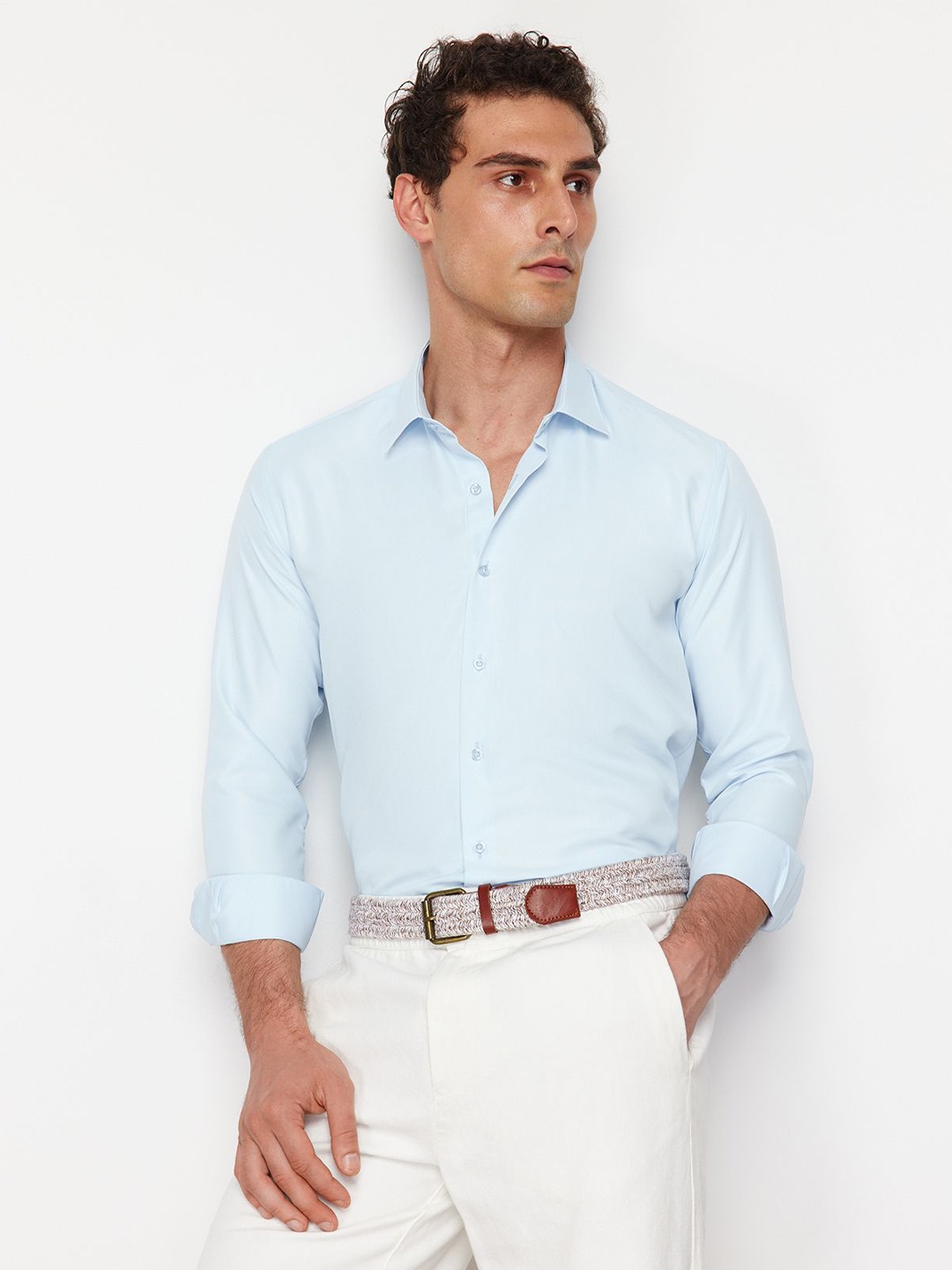 

Trendyol Men Opaque Casual Shirt, Blue
