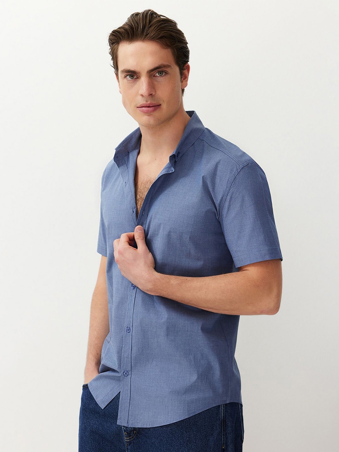 

Trendyol Men Opaque Casual Shirt, Blue