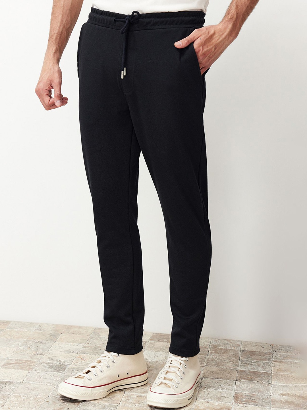 

Trendyol Men Chinos Trousers, Black