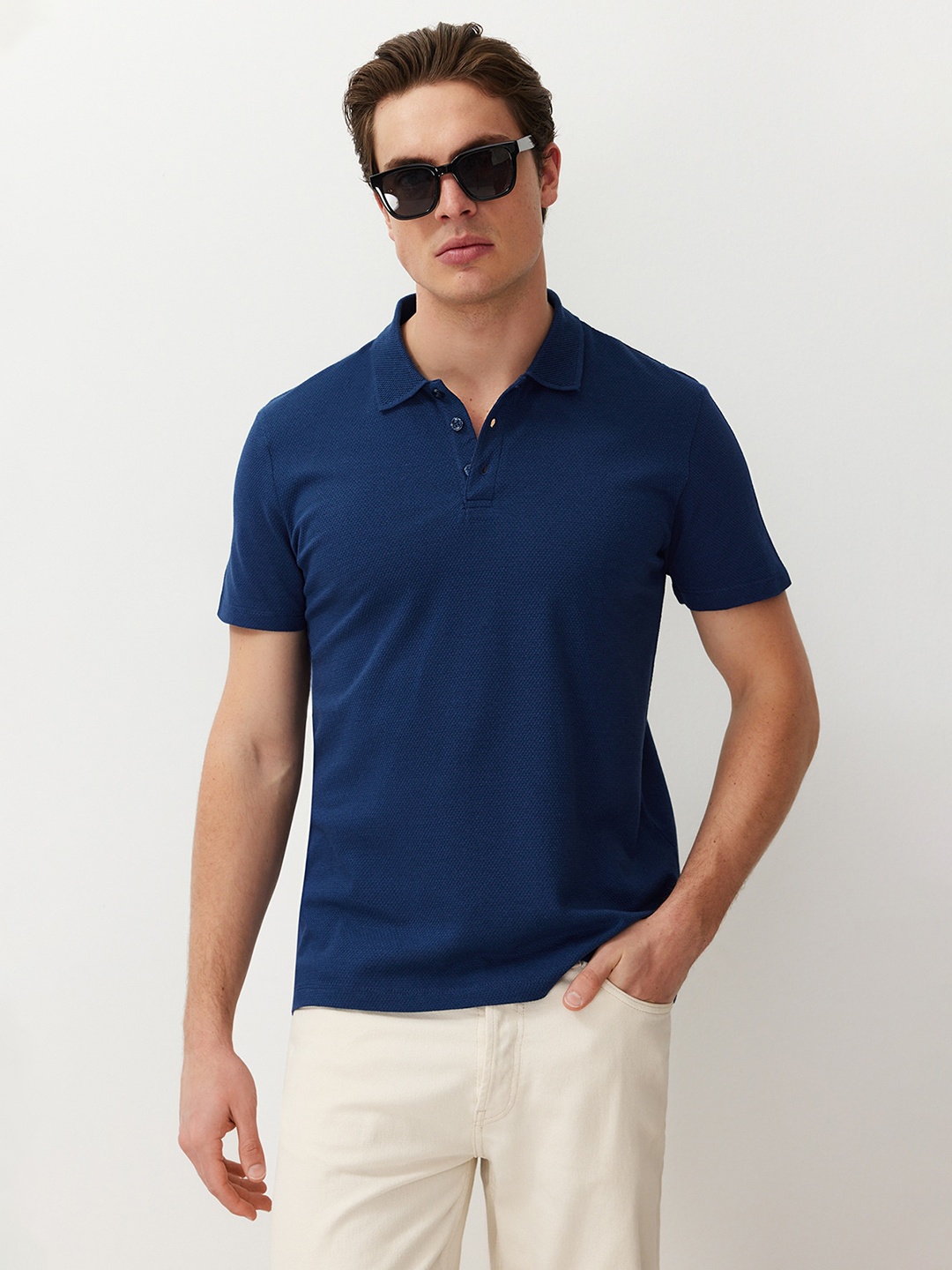 

Trendyol Men Polo Collar T-shirt, Blue