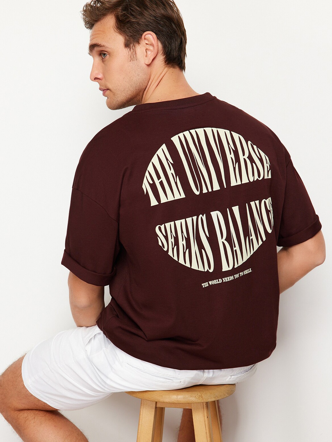 

Trendyol Men Typography Printed Applique T-shirt, Brown