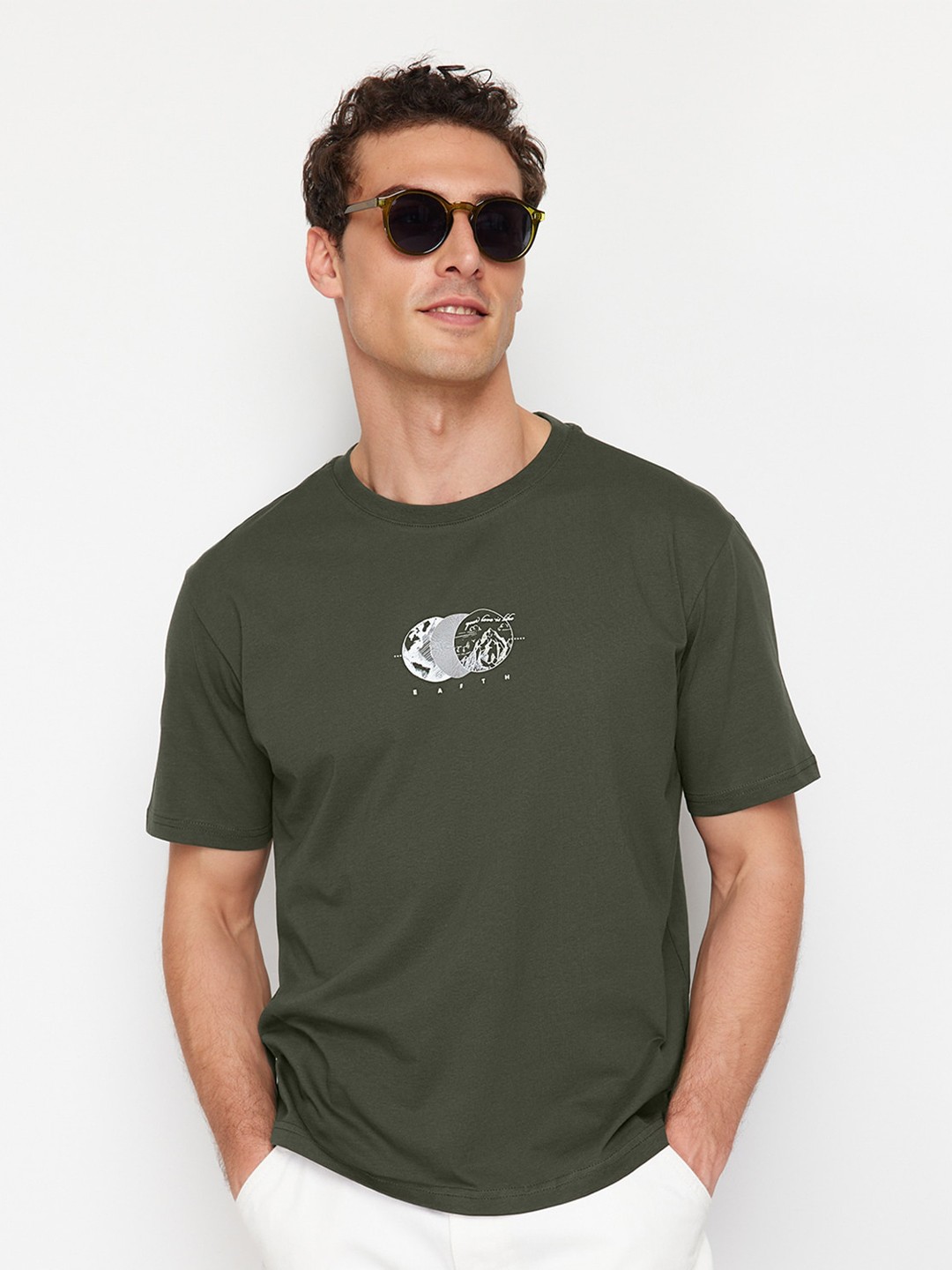

Trendyol Round Neck Short Sleeves Printed Regular Fit Cotton T-shirt, Olive