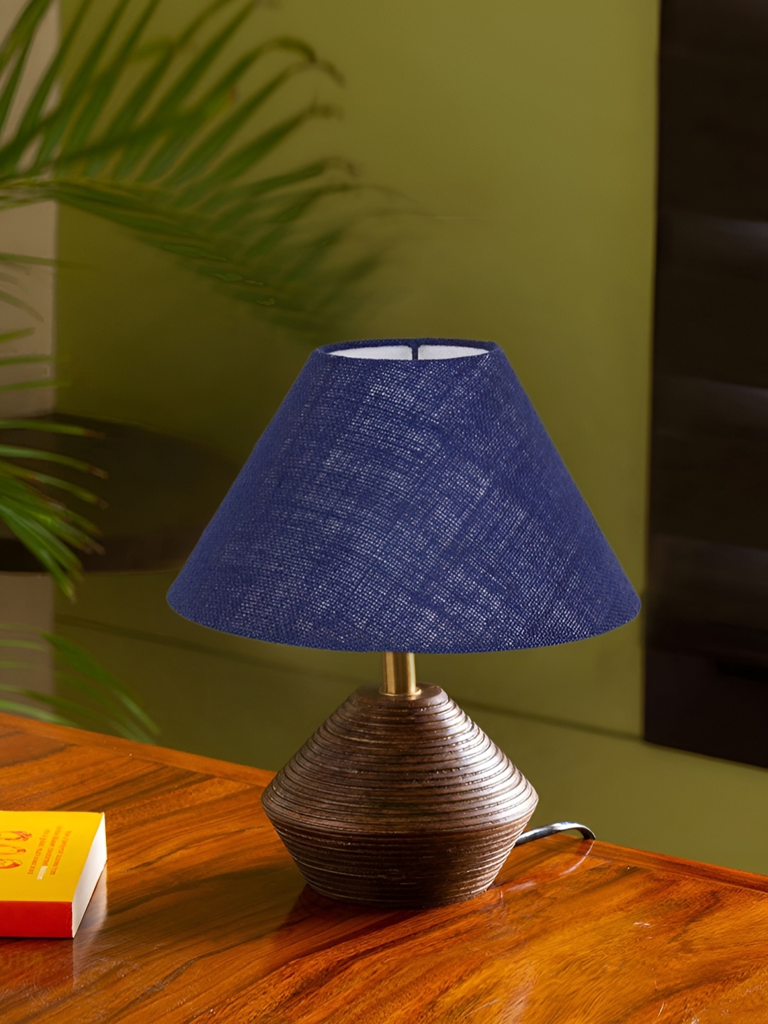 

Devansh Blue & Brown Textured Wooden Contemporary Frustum Shaped Table Lamp