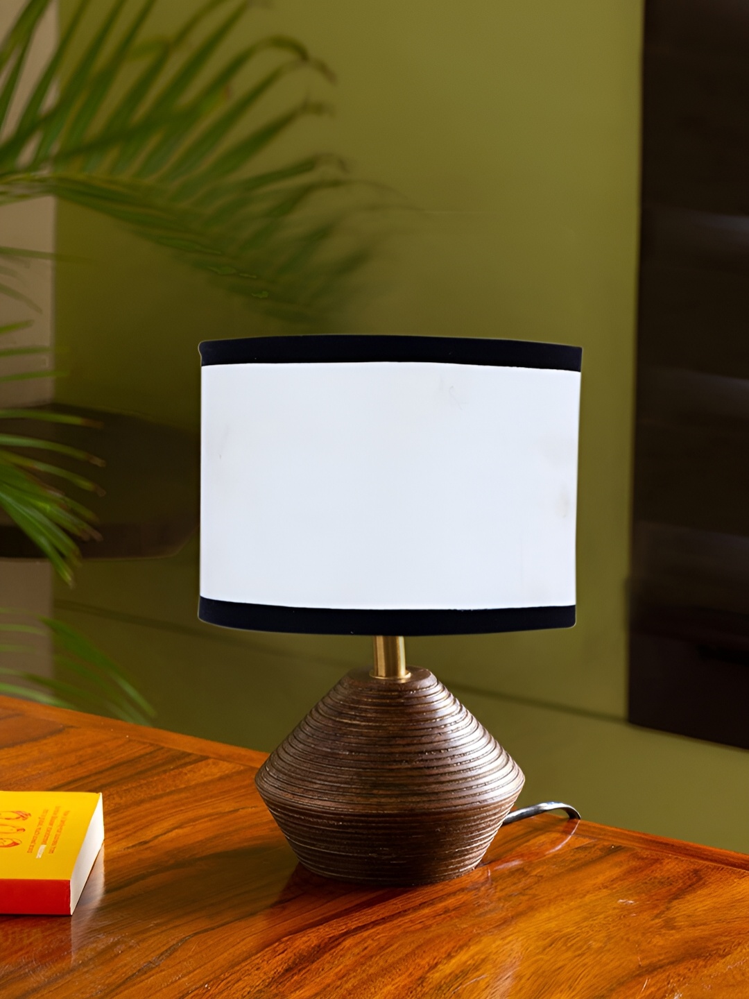 

Devansh White Wooden Contemporary Abstract Shaped Table Lamp