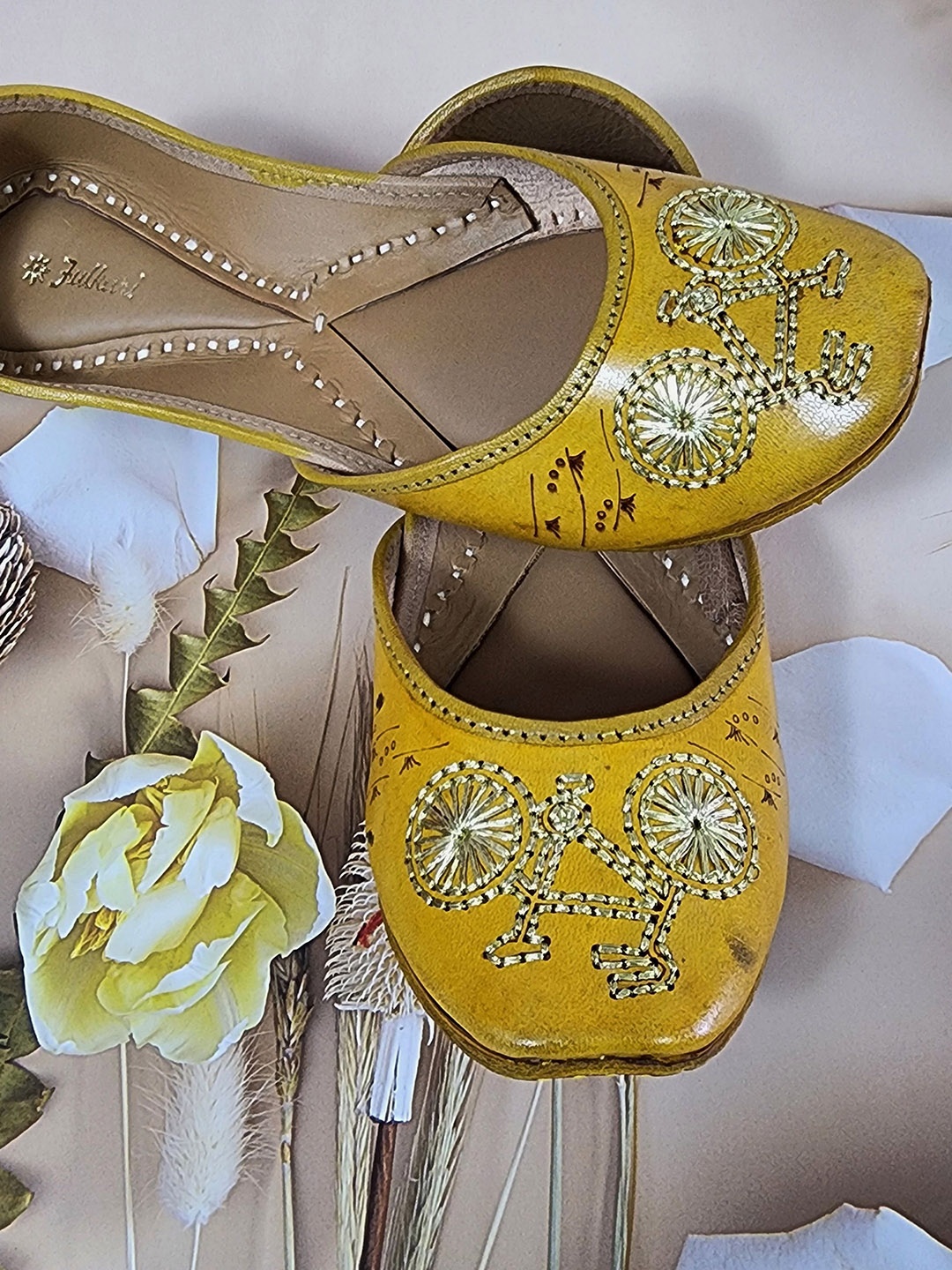 

Fulkari Embellished Round Toe Leather Mojaris, Yellow