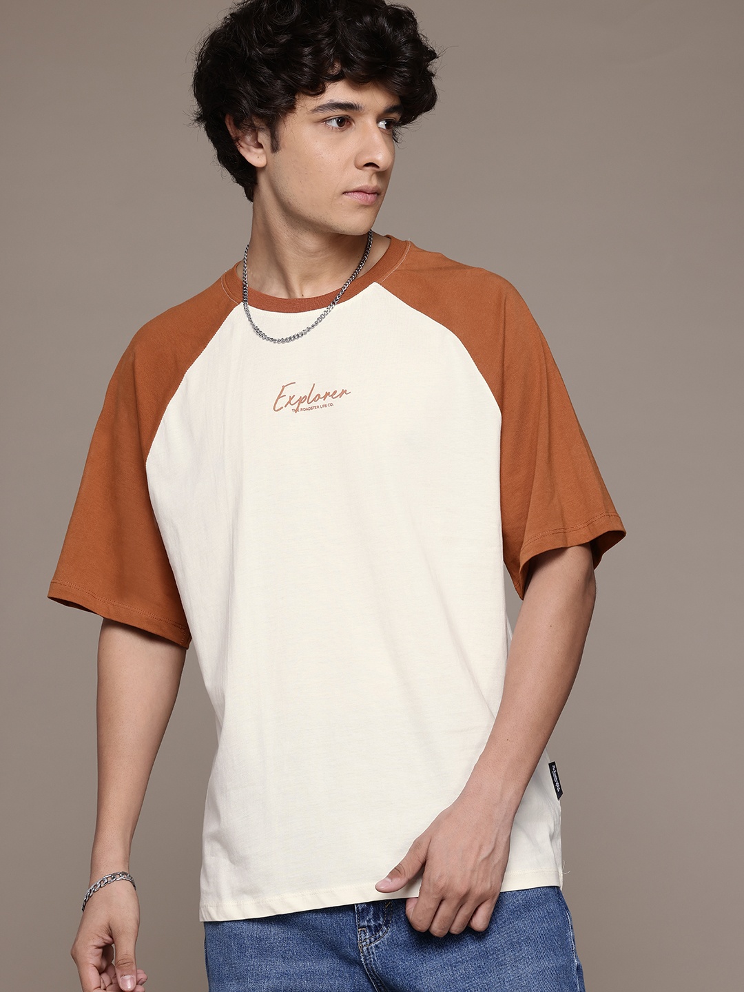 

The Roadster Lifestyle Co. Men Pure Cotton Relaxed Fit T-shirt, Off white