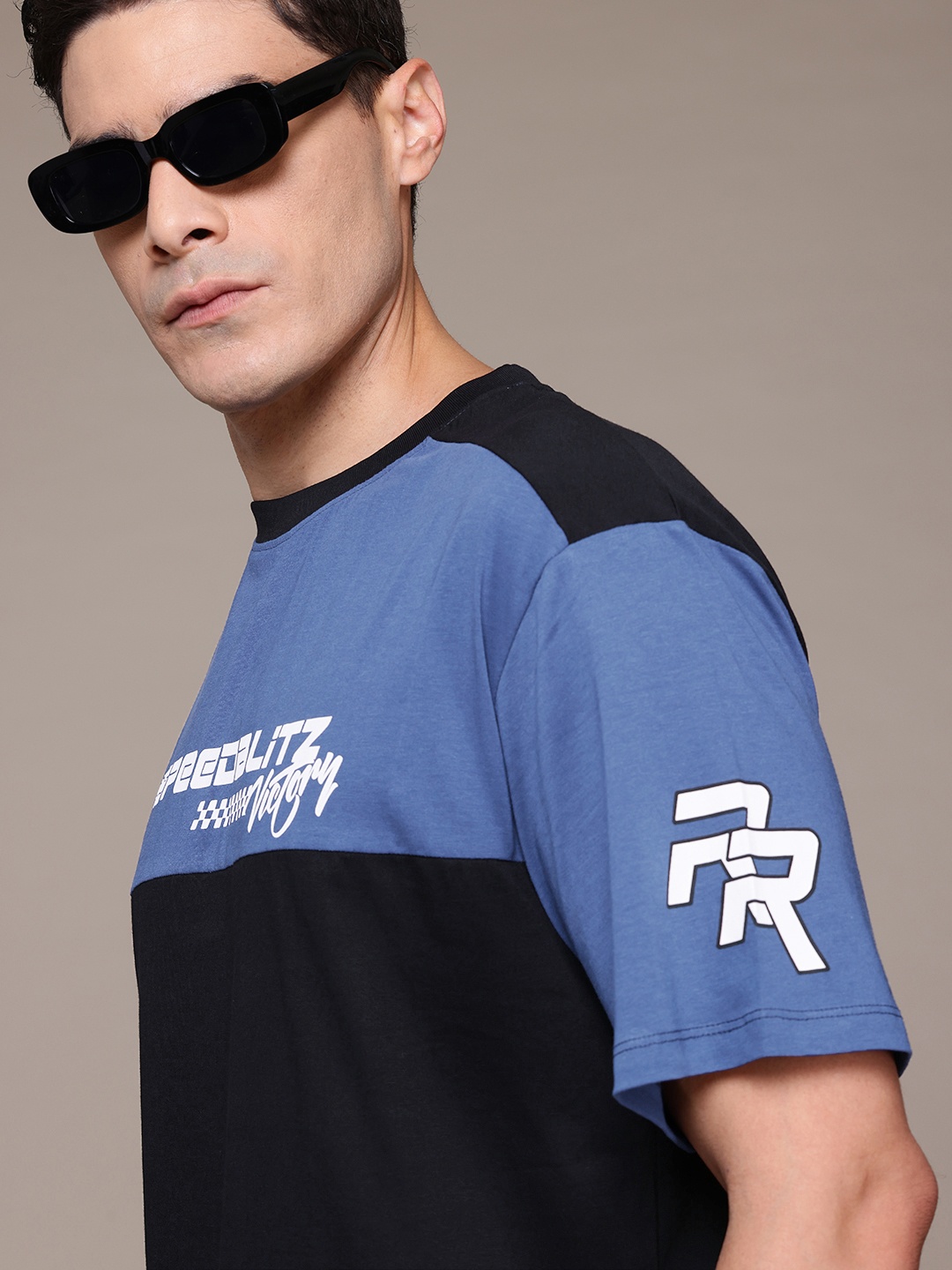 

The Roadster Lifestyle Co. Colourblocked Pure Cotton Relaxed Fit T-Shirt, Black