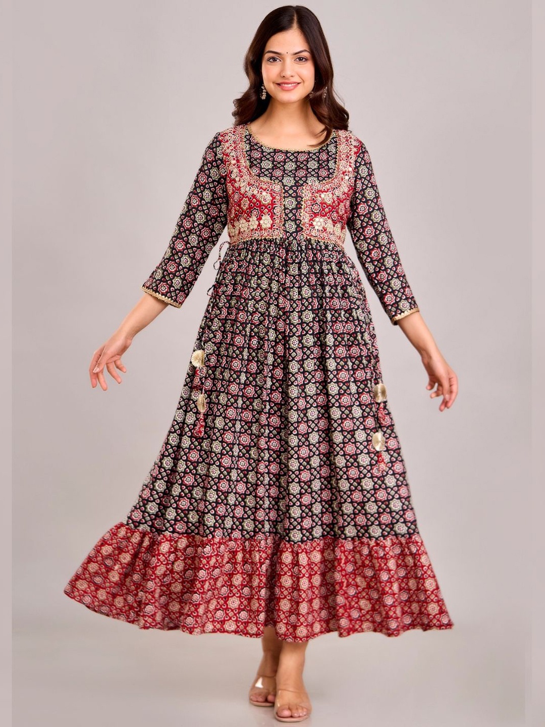 

ftDiva Printed & Embroidered Maxi Ethnic Dress, Black