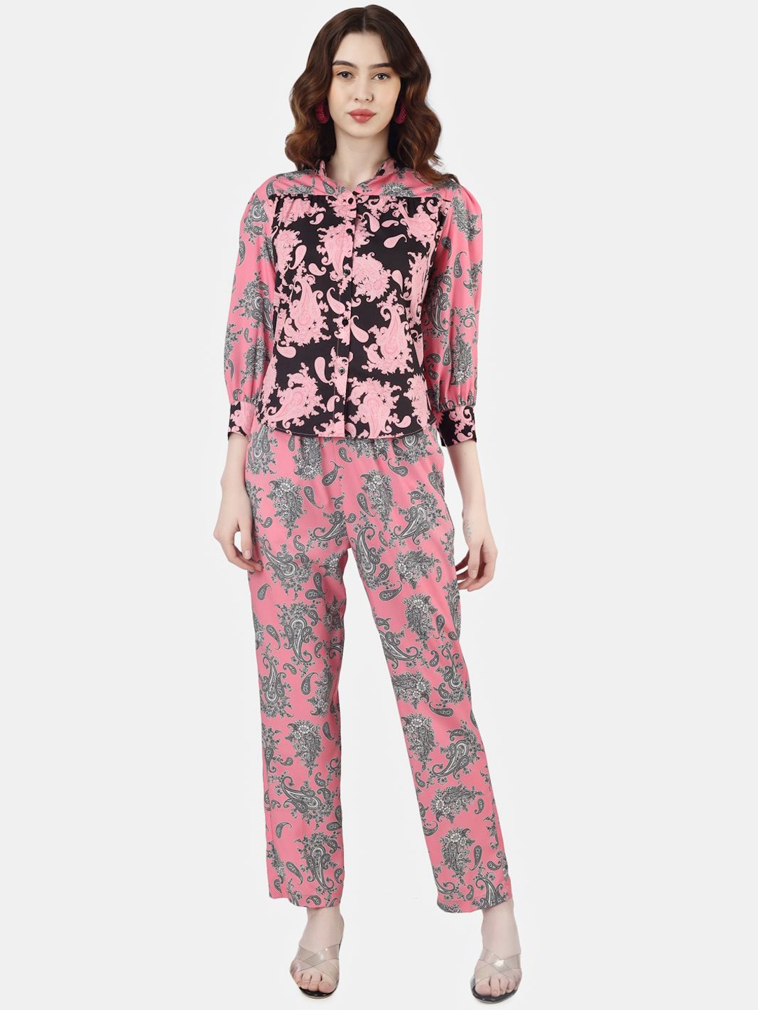 

Sukshat Women Printed Trousers, Pink
