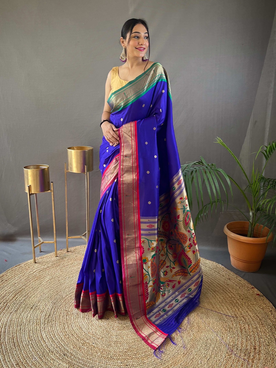 

DEVATITHI Ethnic Motifs Woven Design Paithani Saree, Blue