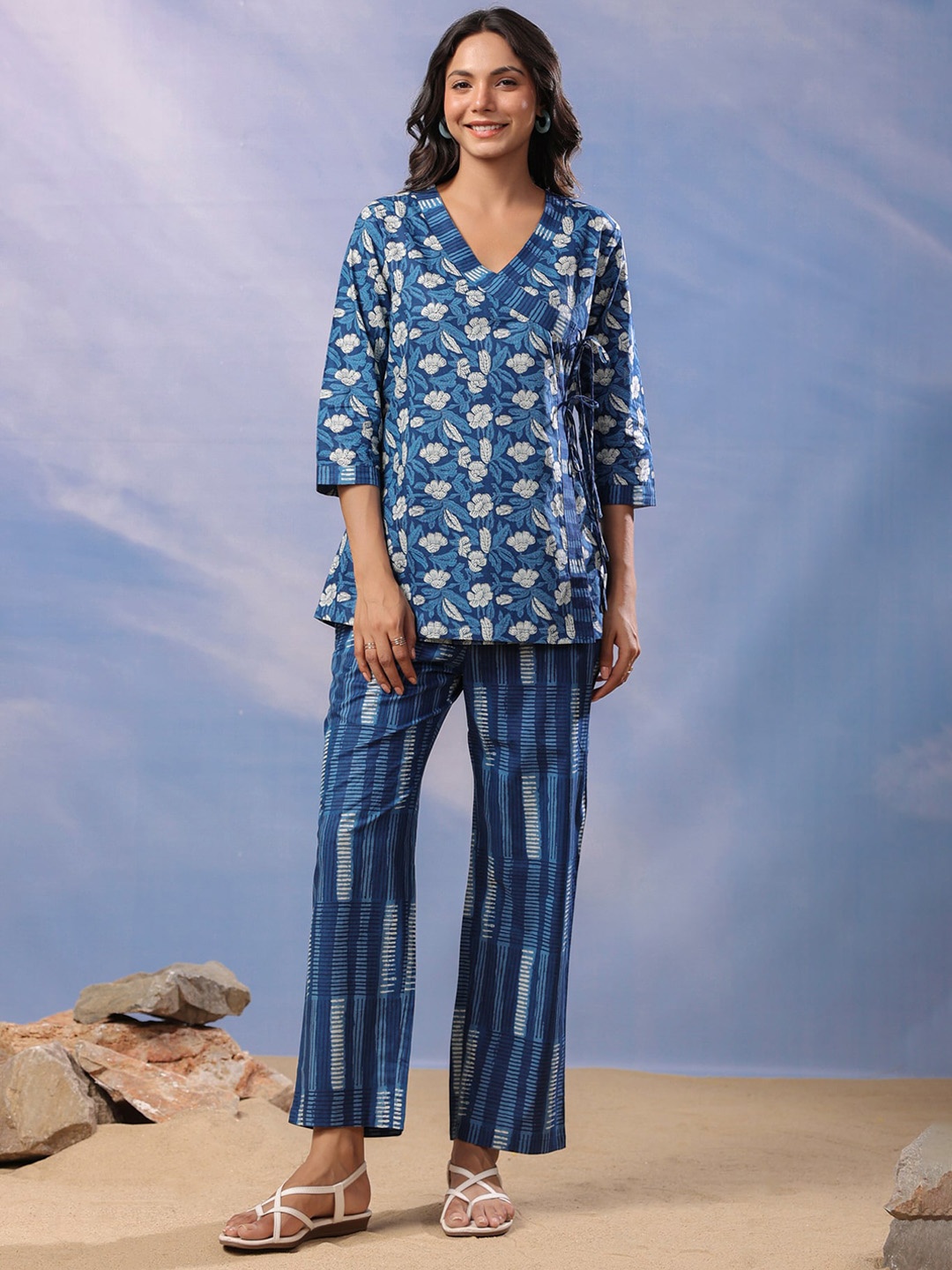 

JISORA Blue Floral Printed V-Neck Pure Cotton Top With Trousers