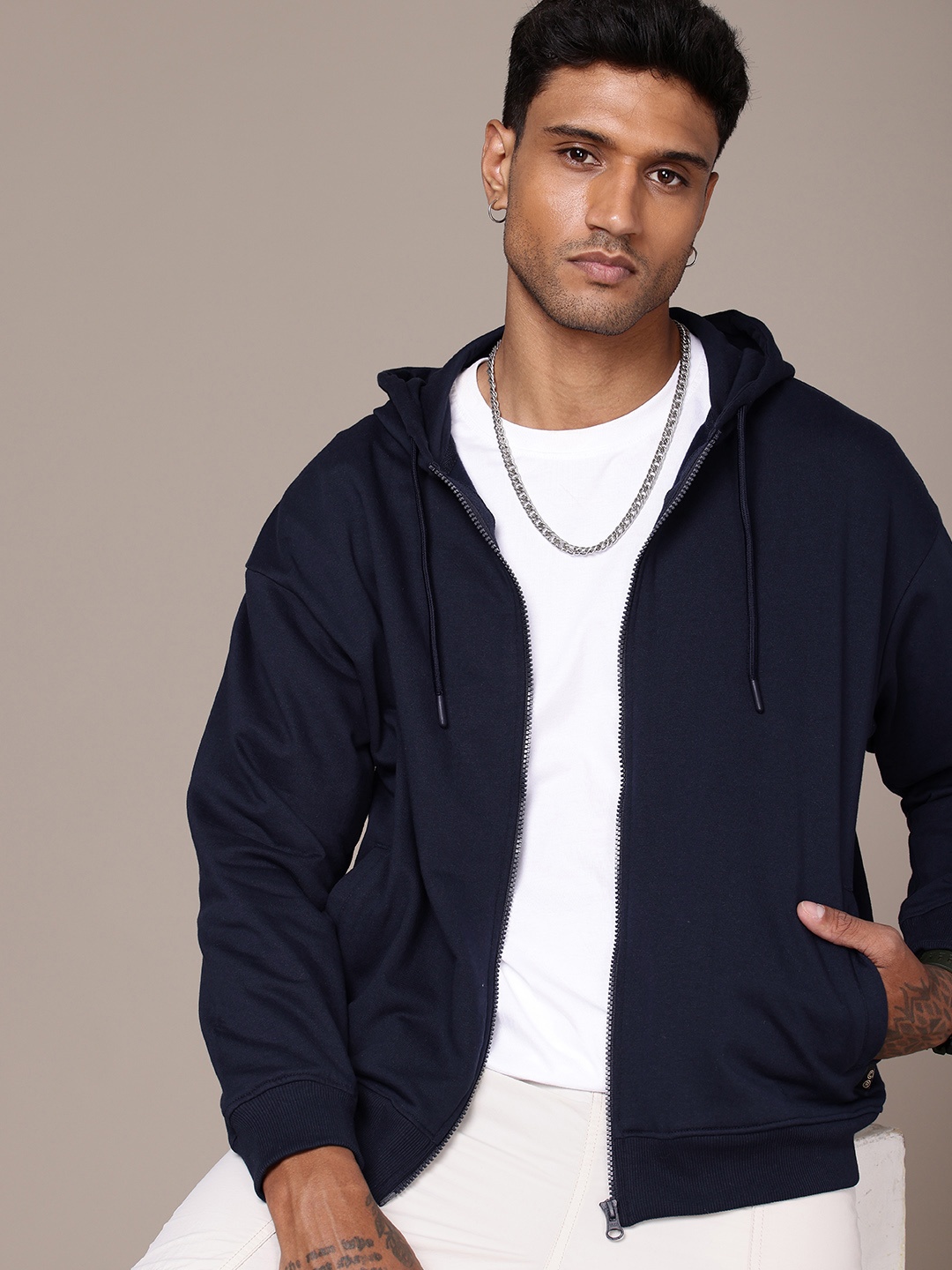 

The Roadster Life Co. Hooded Relaxed Fit Sweatshirt, Navy blue