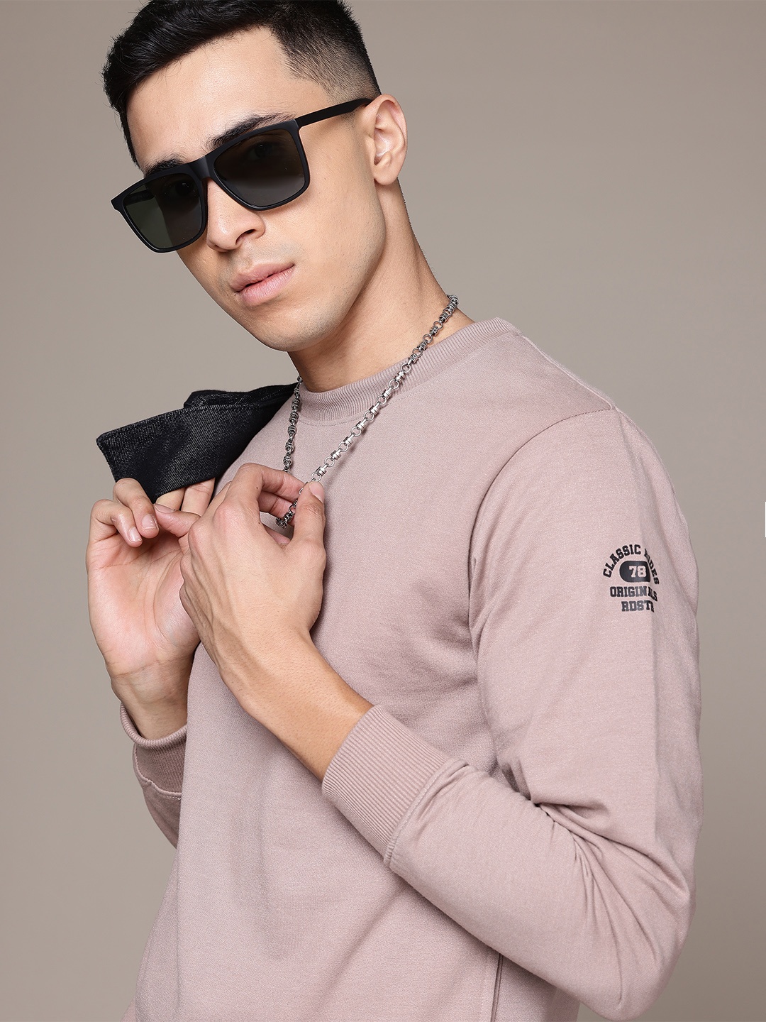 

The Roadster Lifestyle Co. Men Solid Sweatshirt, Taupe