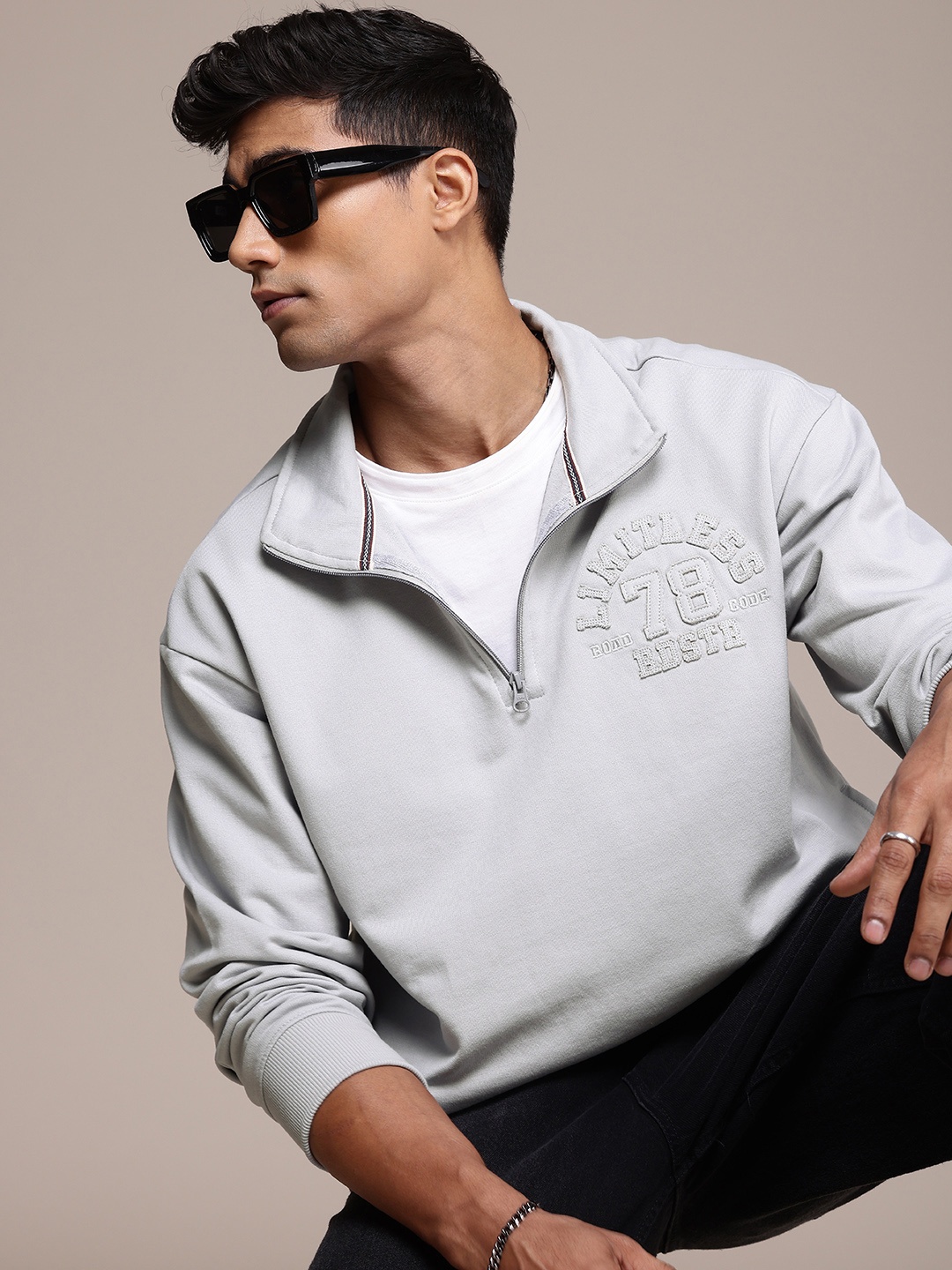 

The Roadster Life Co. Applique Detailed Relaxed Fit Sweatshirt, Grey