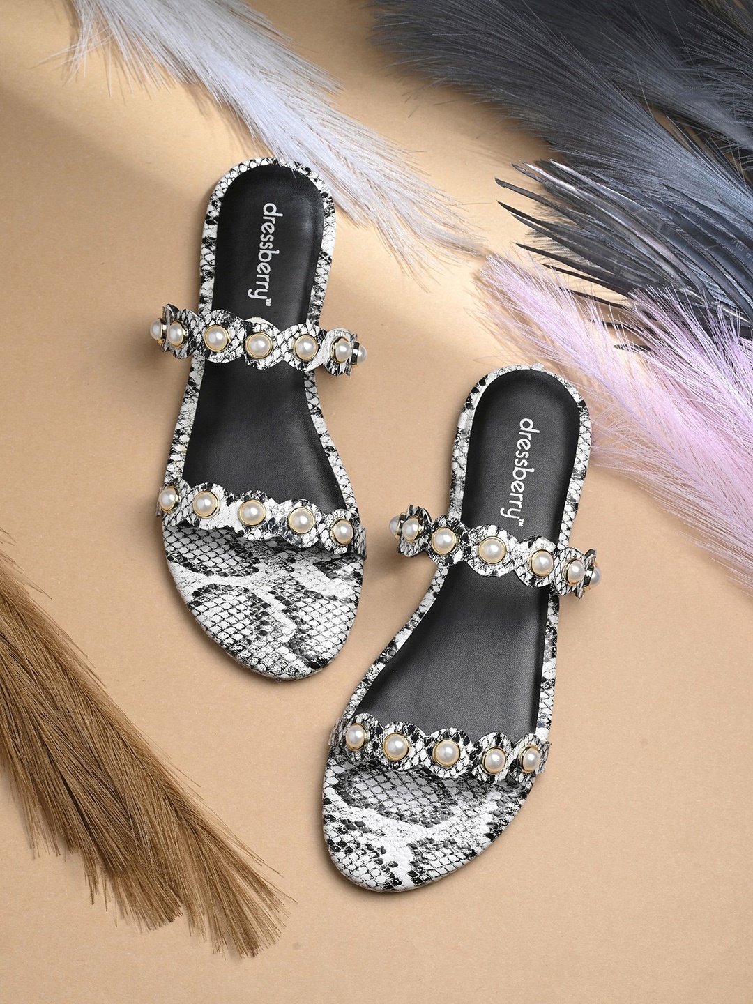 

DressBerry Black Printed Embellished Open Toe Flats