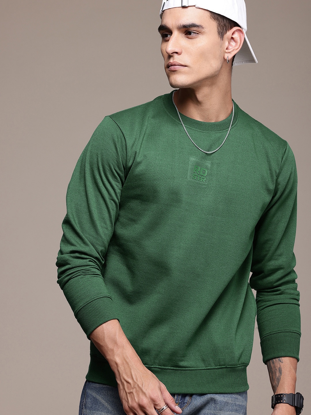 

The Roadster Life Co. Round Neck Sweatshirt, Green