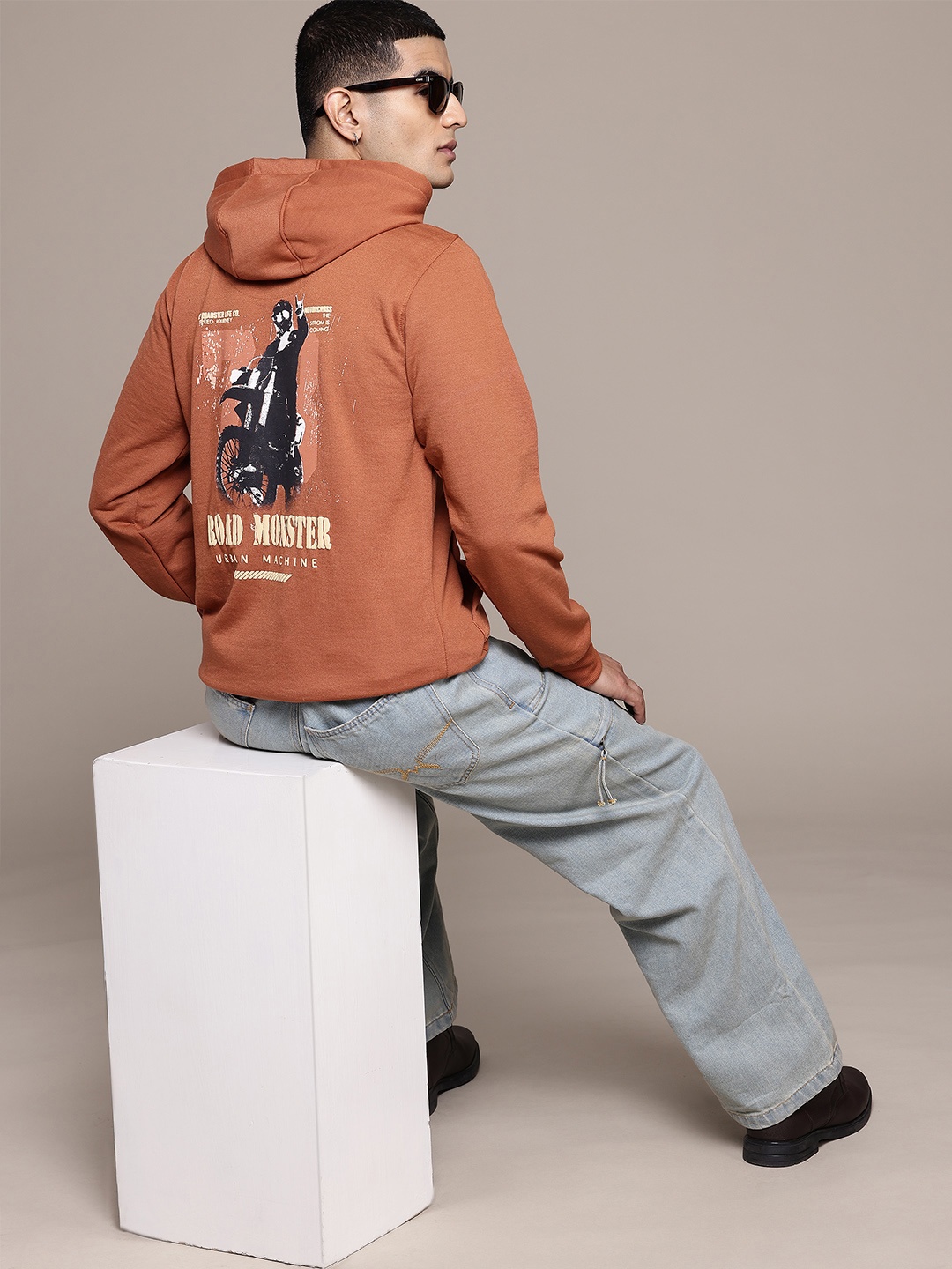 

The Roadster Lifestyle Co. Printed Hooded Sweatshirt, Brown