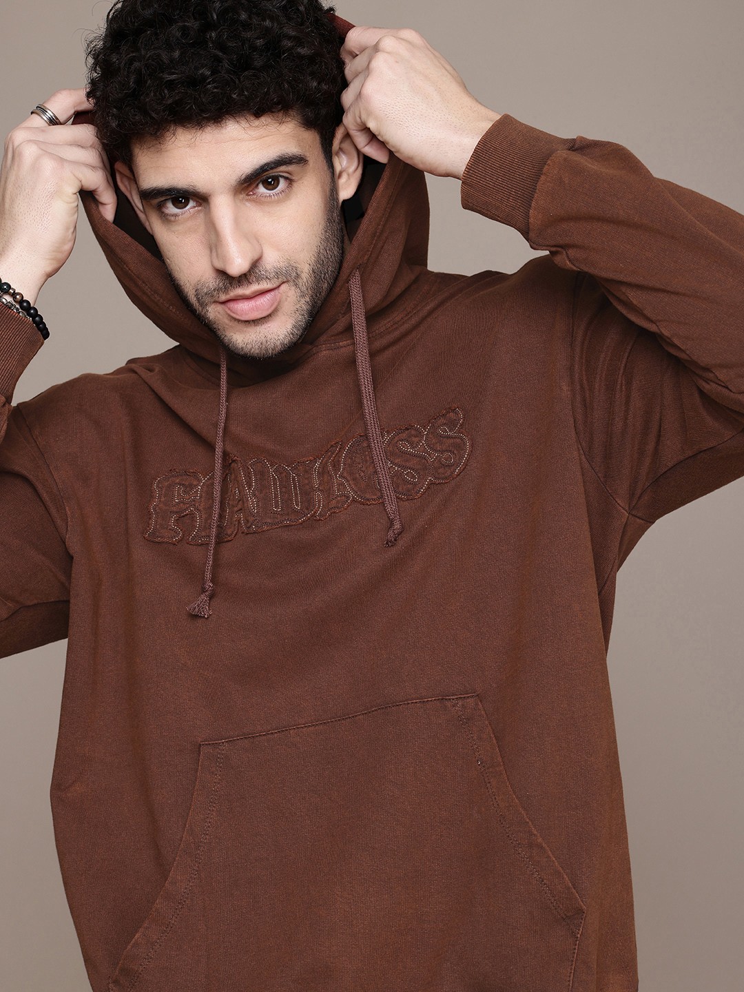 

The Roadster Life Co. Applique Detailed Relaxed Fit Hooded Sweatshirt, Coffee brown