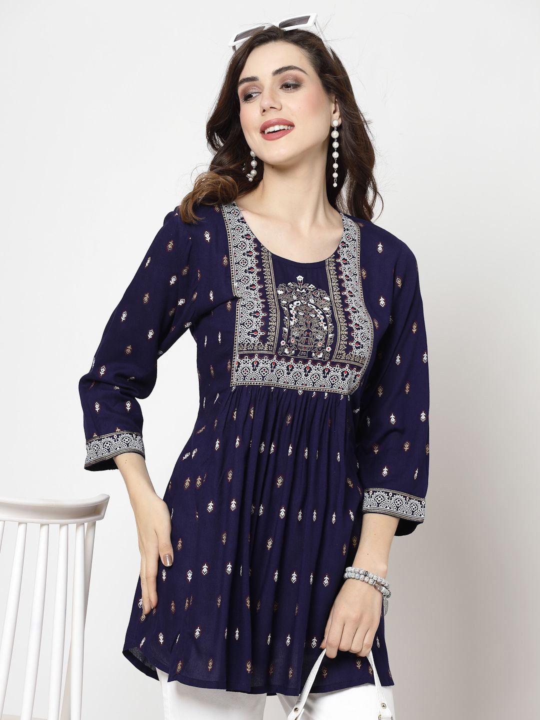 

NEW STYLISH Printed Round Neck Tunic, Blue