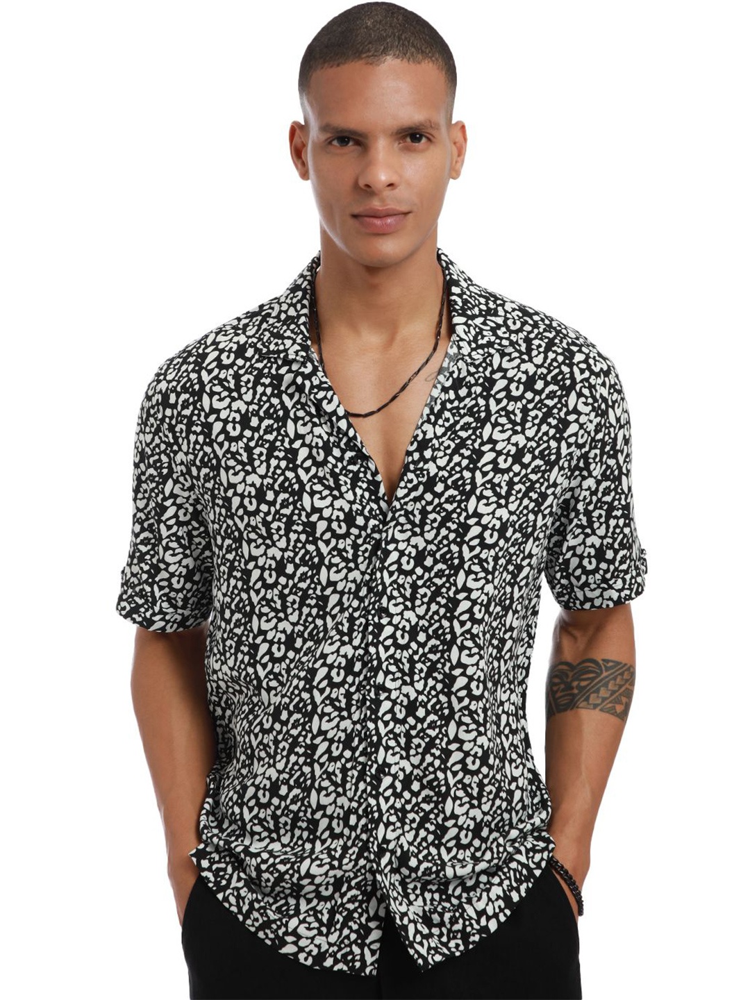 

Banana Club Men Classic Opaque Printed Casual Shirt, Multi