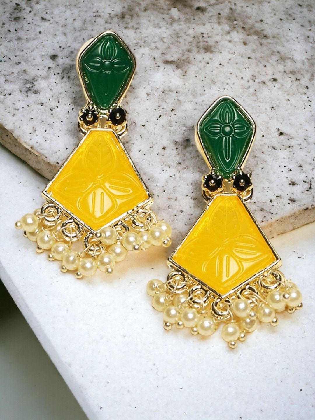 

Anouk Women Geometric Drop Earrings, Yellow