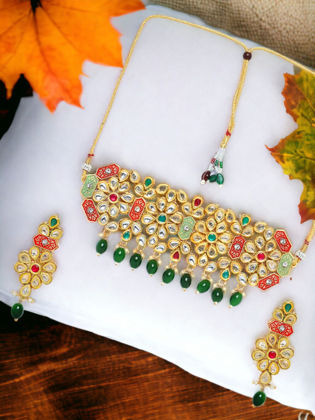 

Anouk Gold-Toned Kundan-Studded & Beaded Meenakari Jewellery Set