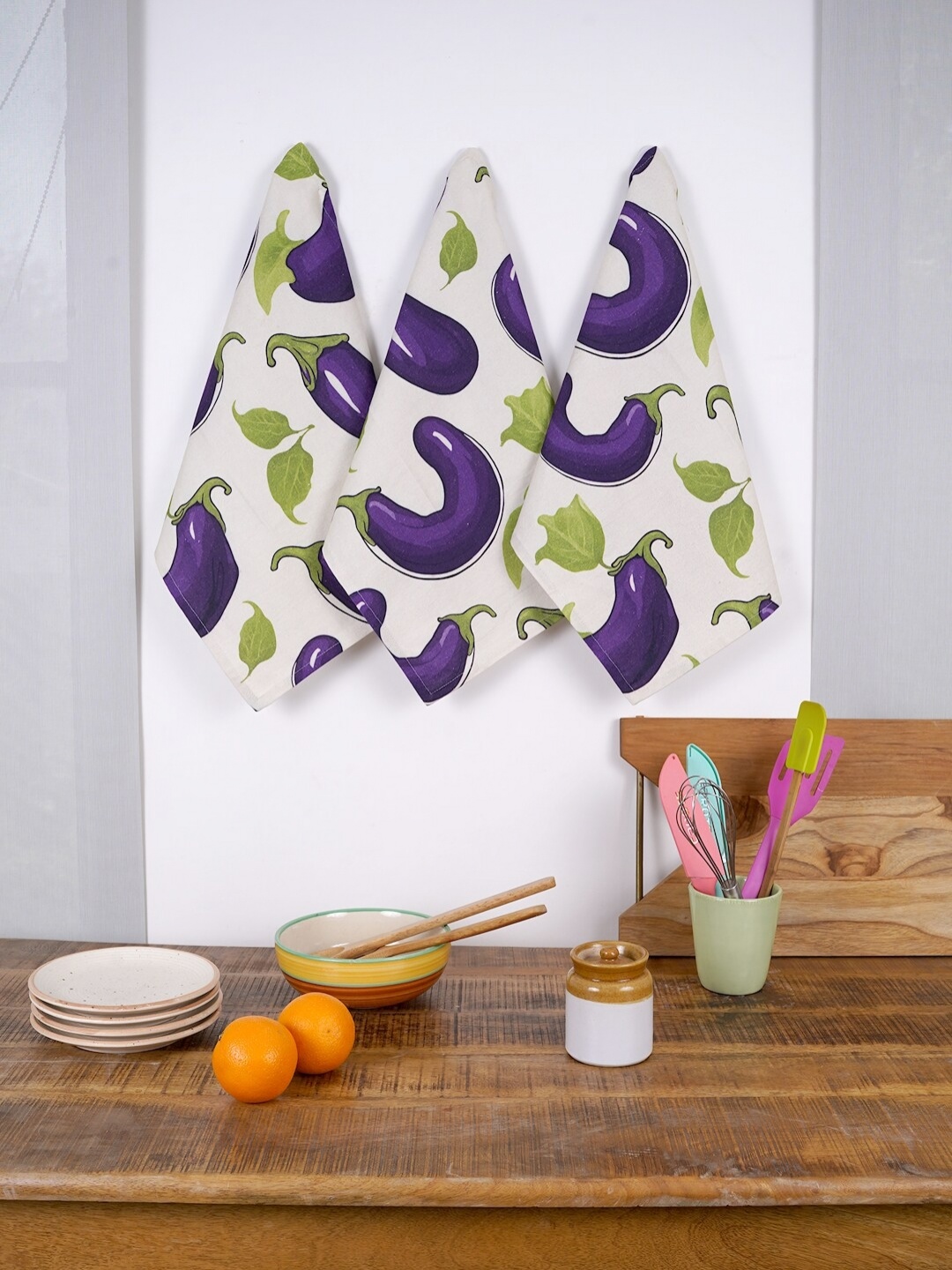 

Ratan Cart Purple & White 3 Pieces Printed Cotton Kitchen Towels