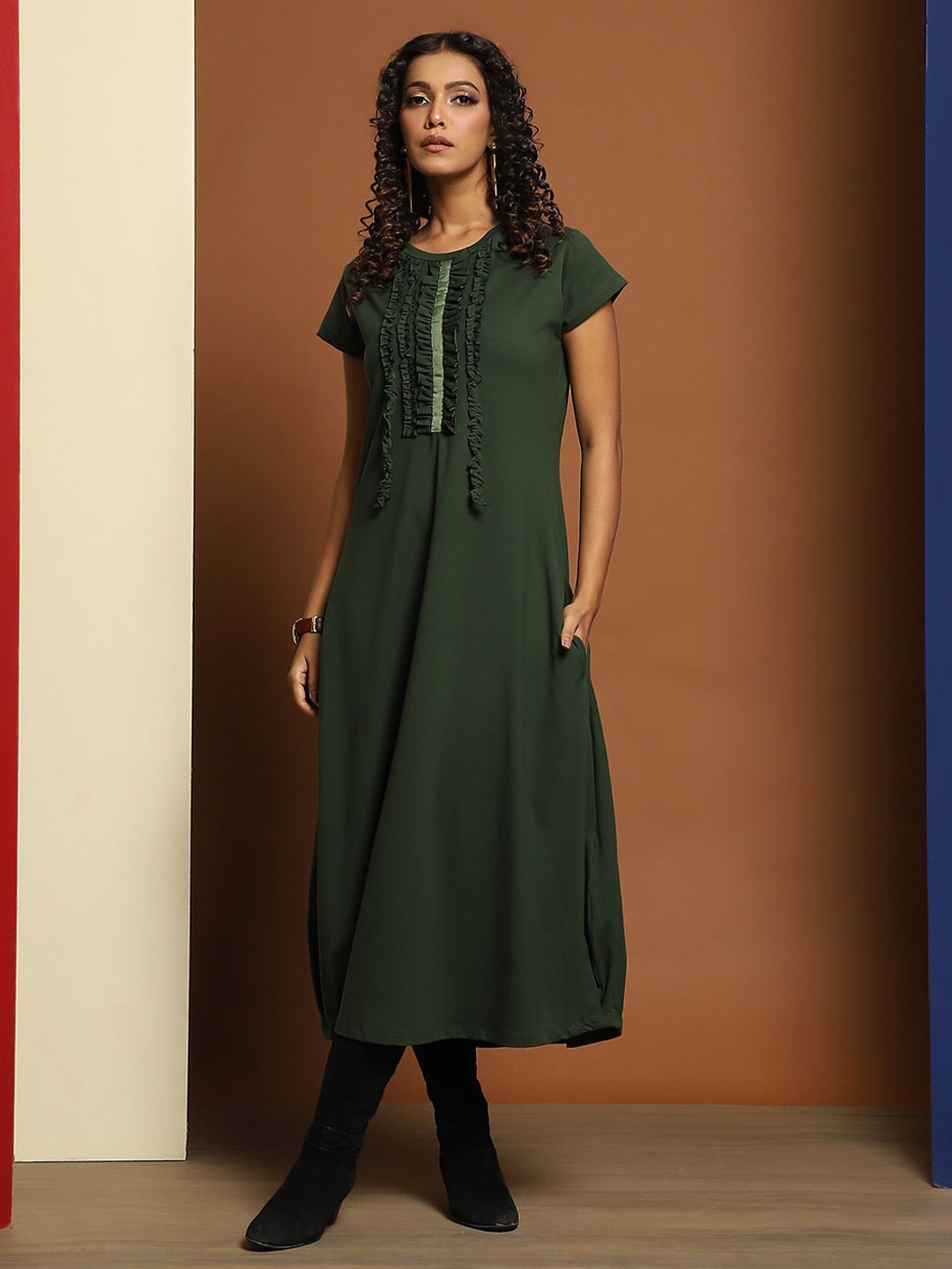 

Baawri Straight Cap Sleeves A-Line Midi Cotton Dress, Green