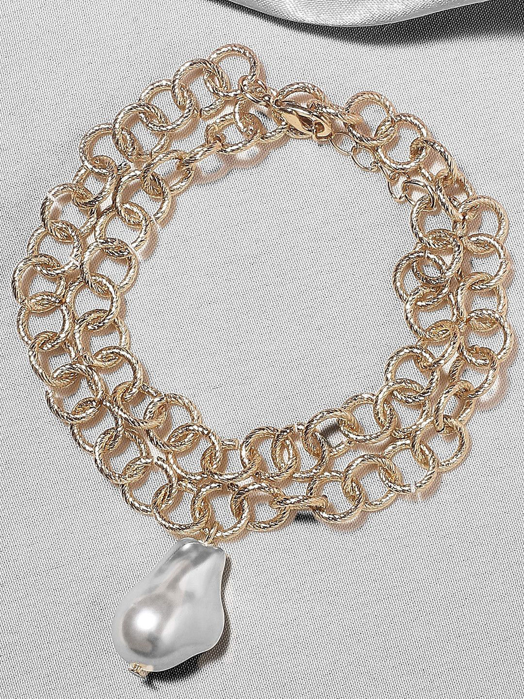 

DressBerry Gold-Plated Pearls Link Bracelet