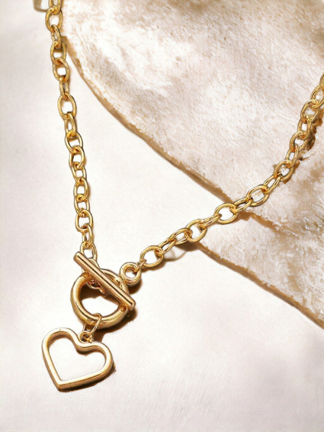 

DressBerry Gold-Plated Link Bracelet