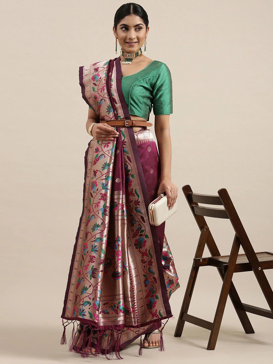 

LeeliPeeri Designer Woven Design Zari Kanjeevaram Saree, Burgundy