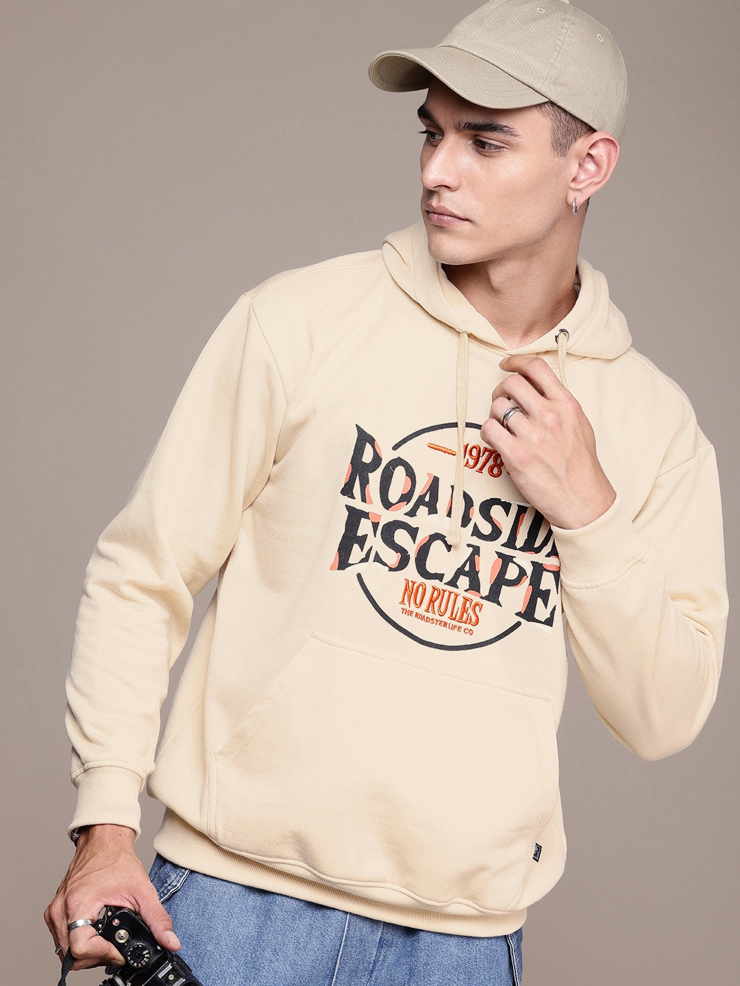 

The Roadster Life Co. Typography Printed Relaxed Fit Hooded Pullover Sweatshirt, Beige