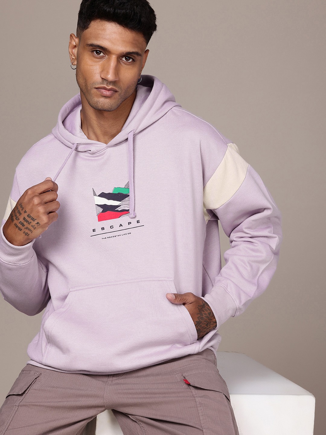 

The Roadster Life Co. Oversized Fit Graphic Printed Hooded Sweatshirt, Lavender