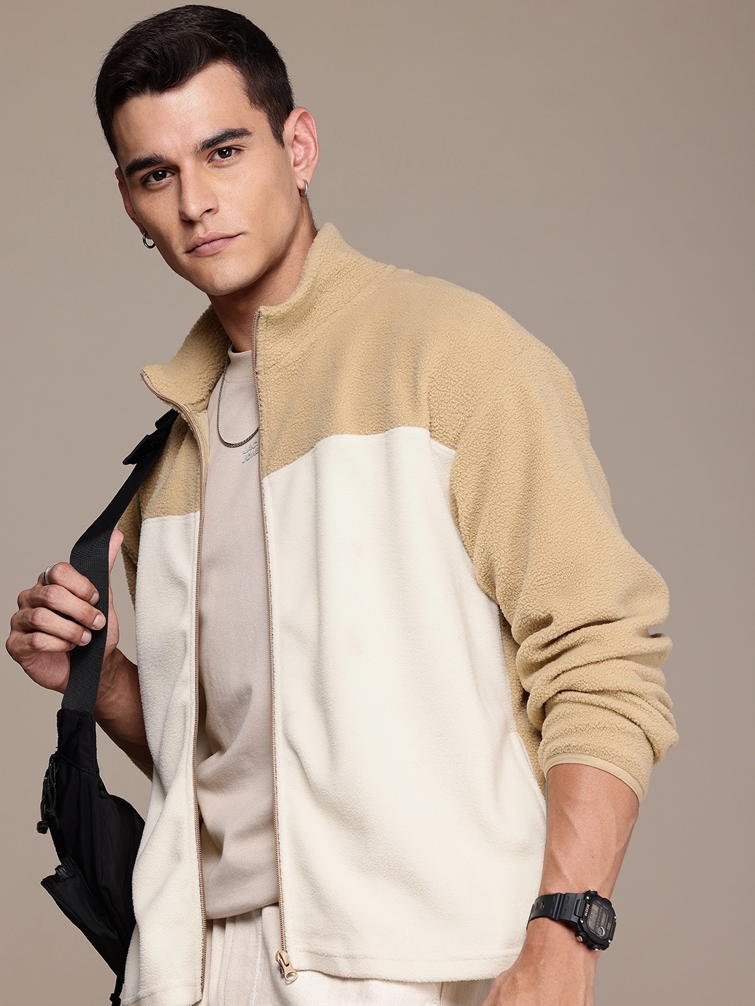 

The Roadster Life Co. Mock Collar Open-Front Colourblocked Fleece Sweatshirt, Tan