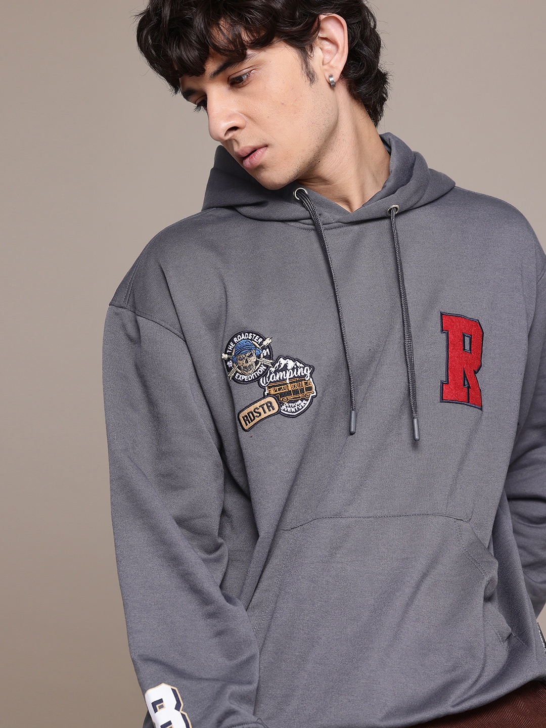 

The Roadster Lifestyle Co. Hooded Relaxed Sweatshirt With Applique, Grey