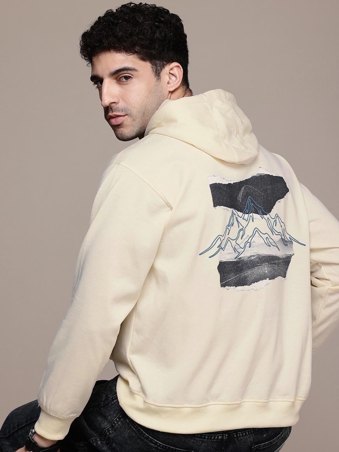 

The Roadster Life Co. Graphic Printed Hooded Relaxed Fit Sweatshirt, Off white