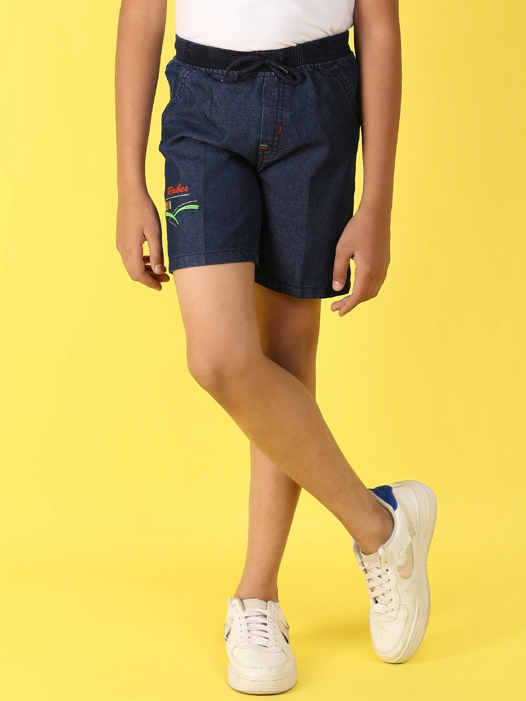 

V-Mart Boys Denim Shorts, Blue