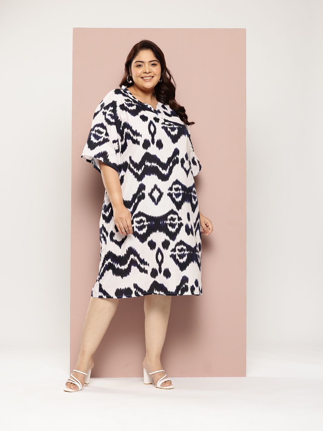 

Sztori Plus Size Cotton Linen Printed Pleated A-Line Midi Dress, White