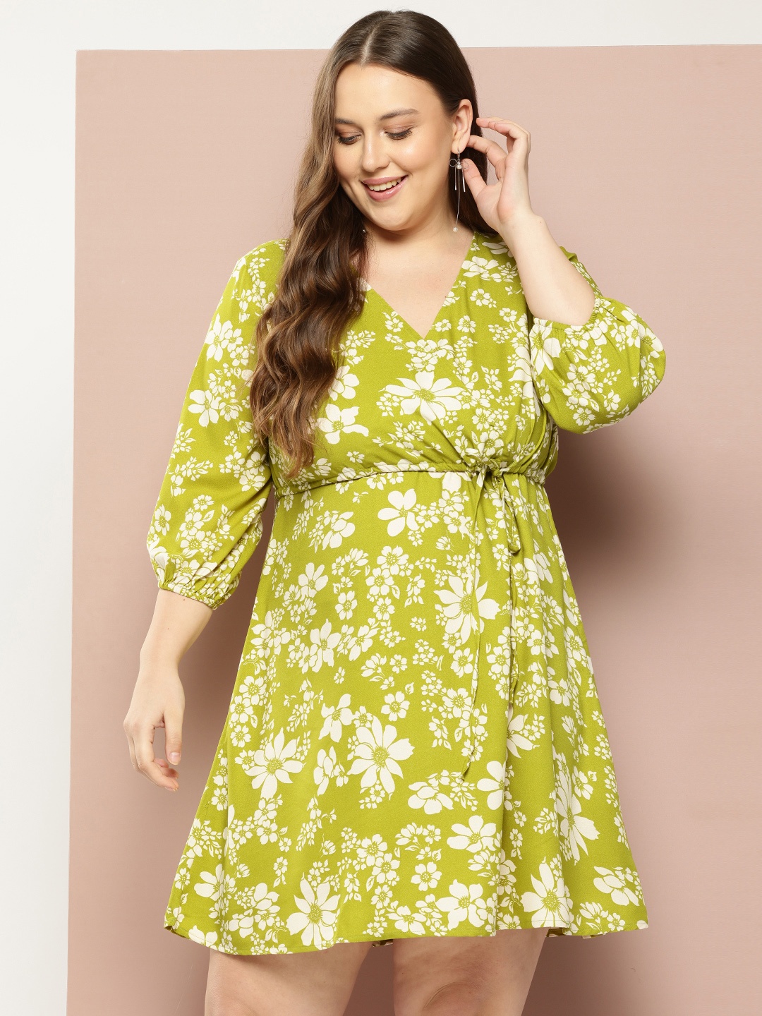 

Sztori Plus Size Floral Print Puff Sleeve Dress, Lime green