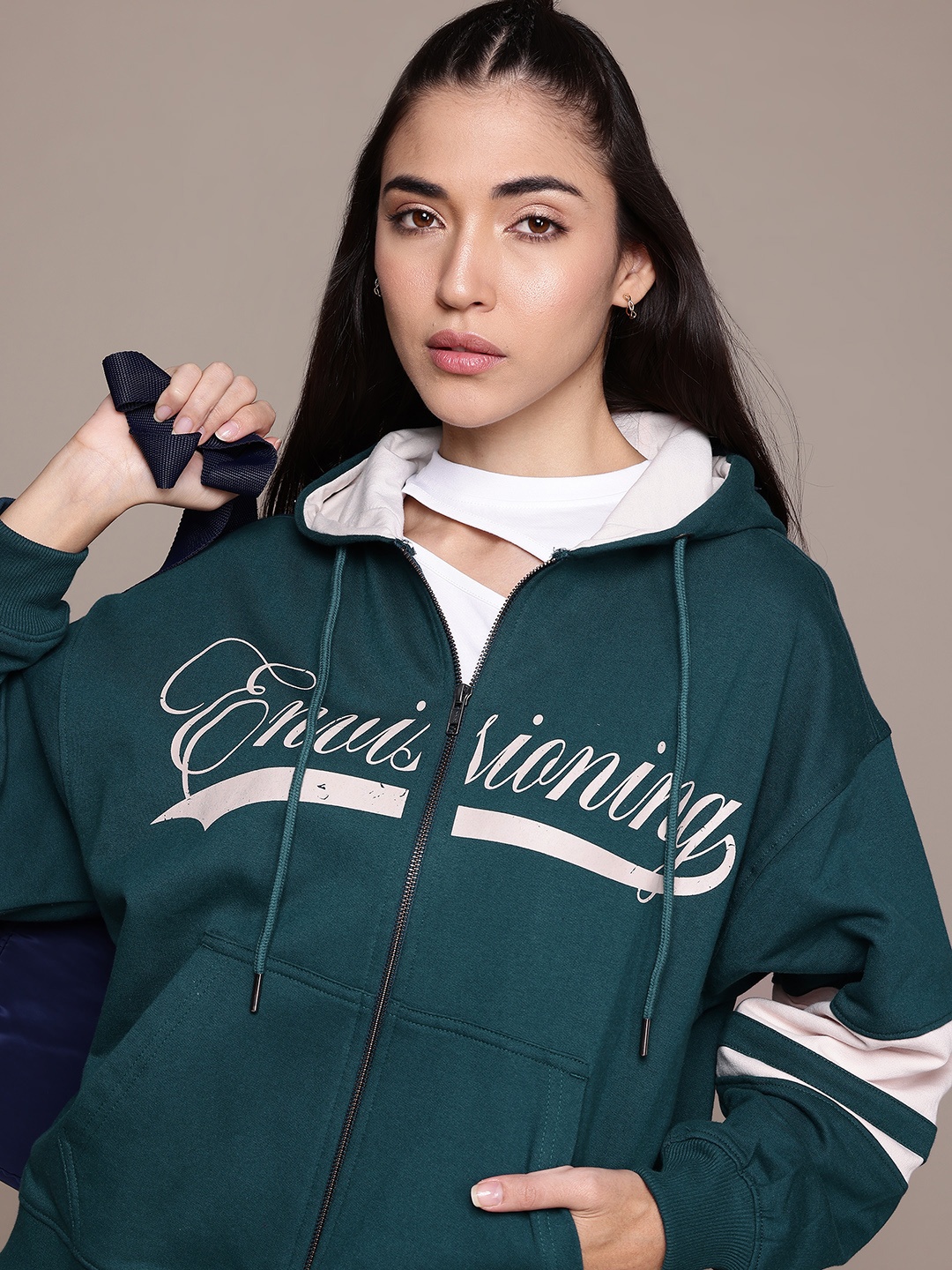 Roadster The Lifestyle Co. Typography Printed Hooded Sweatshirt, Green