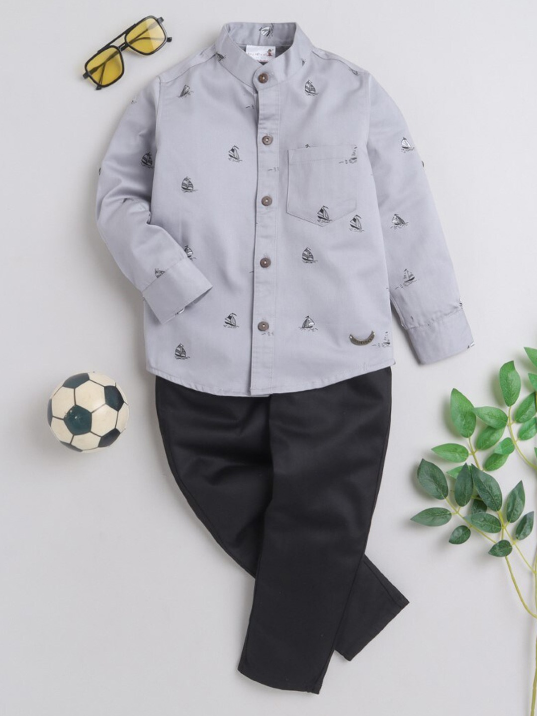 

BAATCHEET Boys Printed Mandarin Collar Pure Cotton Shirt with Trousers, Grey