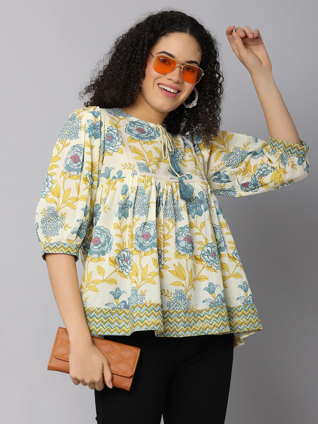 

UNLIMITED Women Floral Printed Cotton Top, Yellow